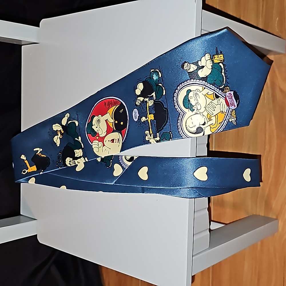Mercedes brand Popeye tie